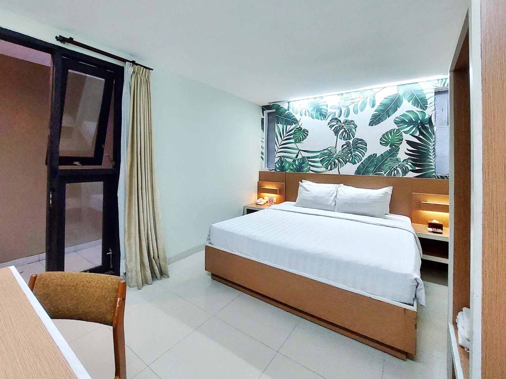 Shinta Guesthouse Malang Eksteriør billede